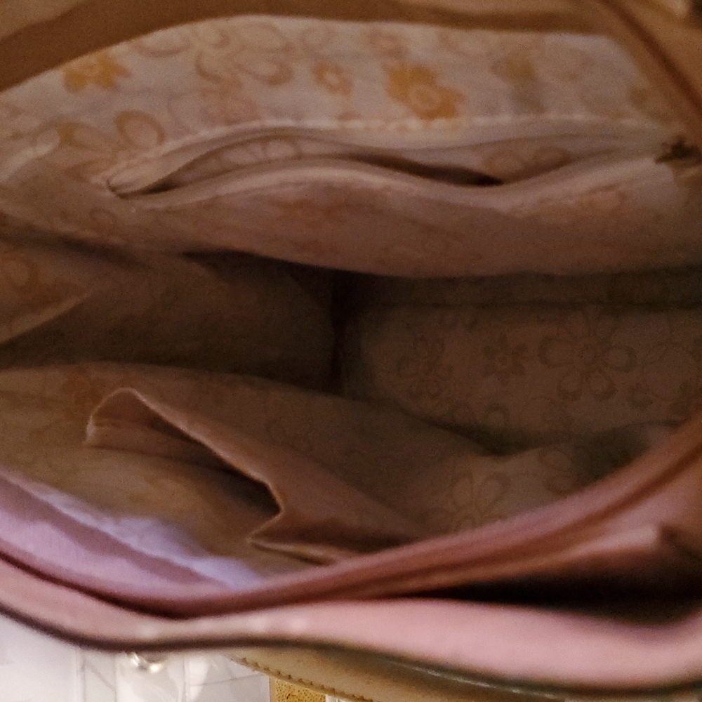 Purse - Picture 7 of 10